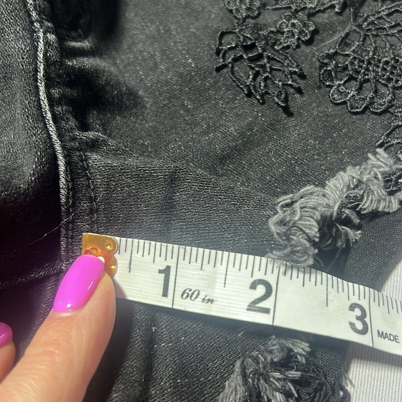 American eagle shorts - Picture 7 of 8